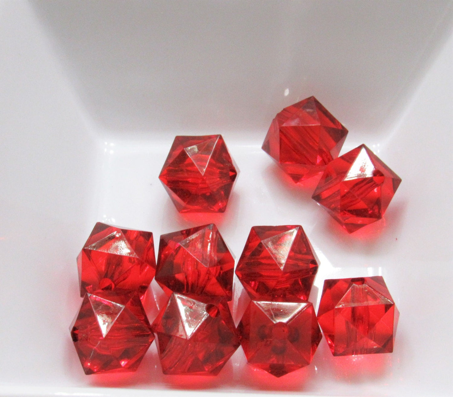 10 Ct 19mm Red Faceted Ice Cube Bead, Chunky Ice Cube Bead, Bubblegum Bead, Transparent Bead, Chunky Necklace Bead, Jewelry Supply