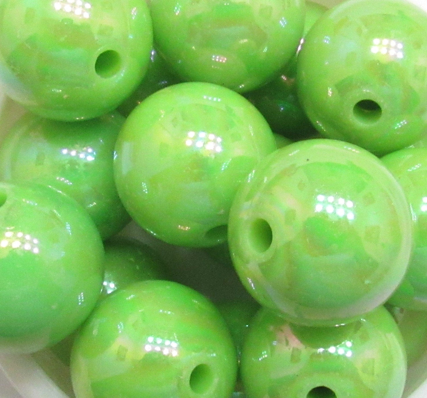 20mm AB Lime Chunky Gumball Bead, Chunky Round Acrylic Bead, Chunky Bead Supply, Bubblegum Supply, Chunky Bead