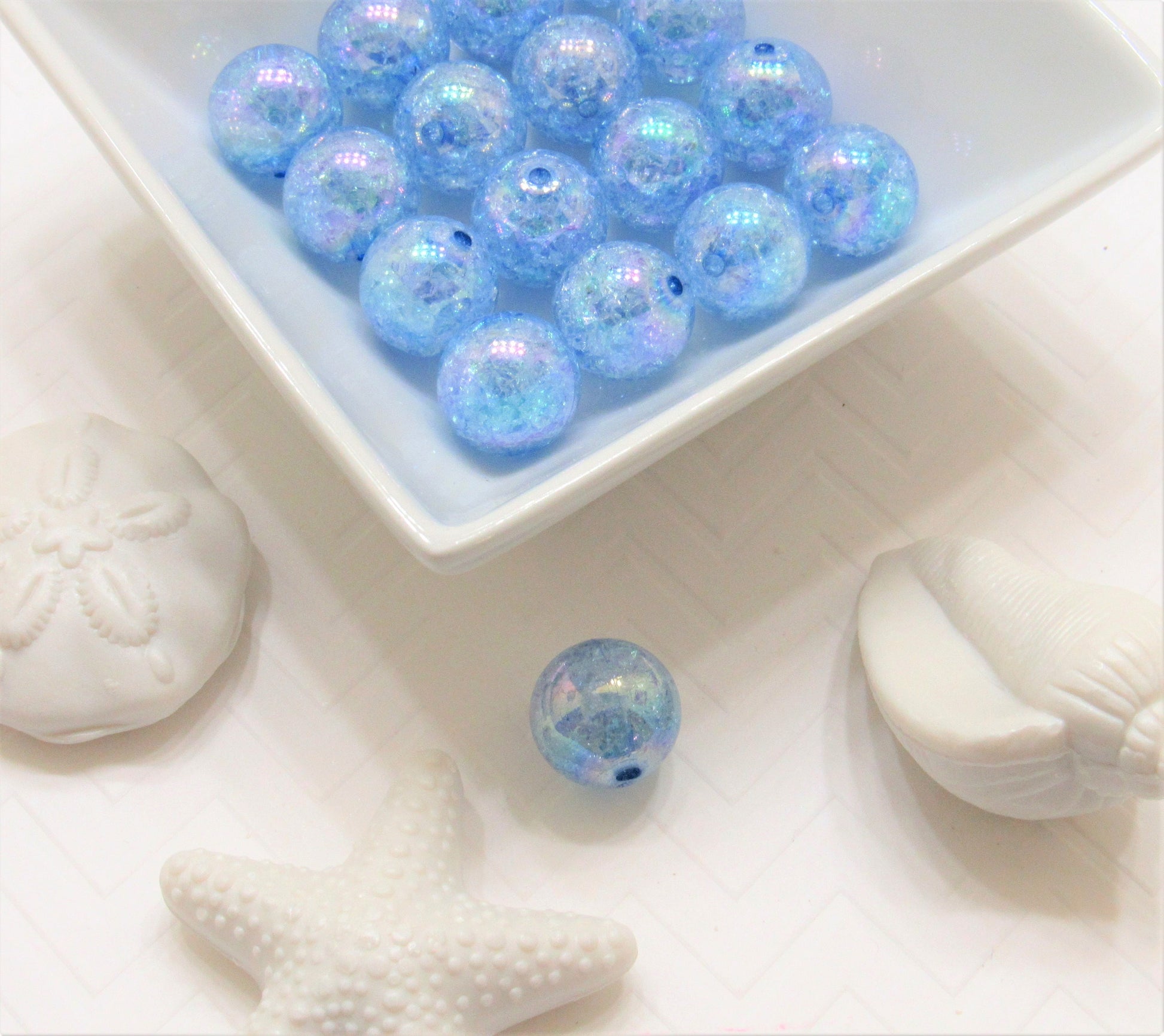 20mm Blue Bubblegum AB Crackle Beads, Chunky Transparent AB Crackle Bead, Blue Acrylic Round Gumball Crackle Bead, Bubblegum Crackle