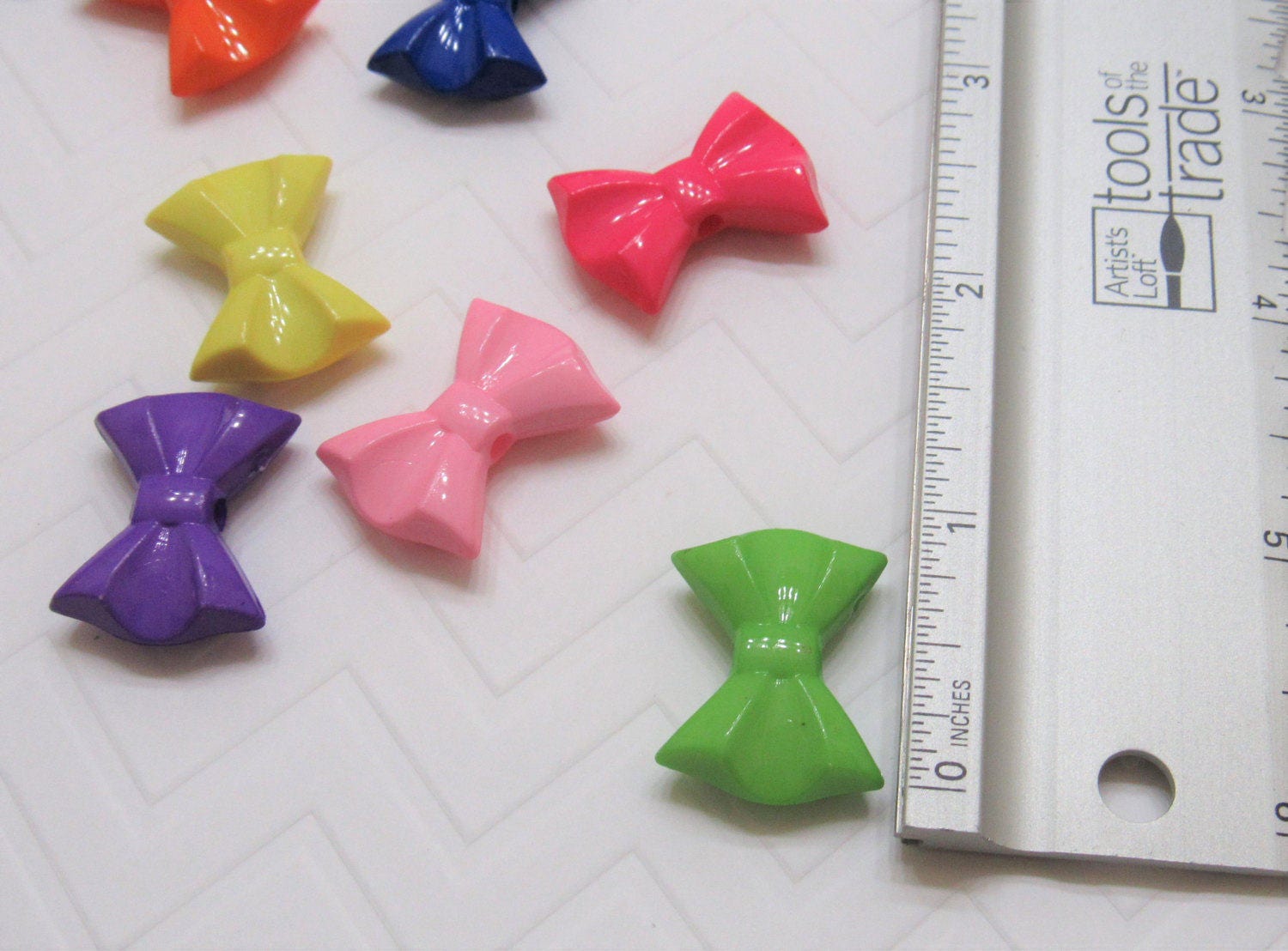 10 for .99 Chunky Bows, 26mm Bubblegum Bows Beads, Chunky Bow Bead, Bubble Gum Bow Beads, Chunky Necklace Supply Beads, Bubblegum Bows