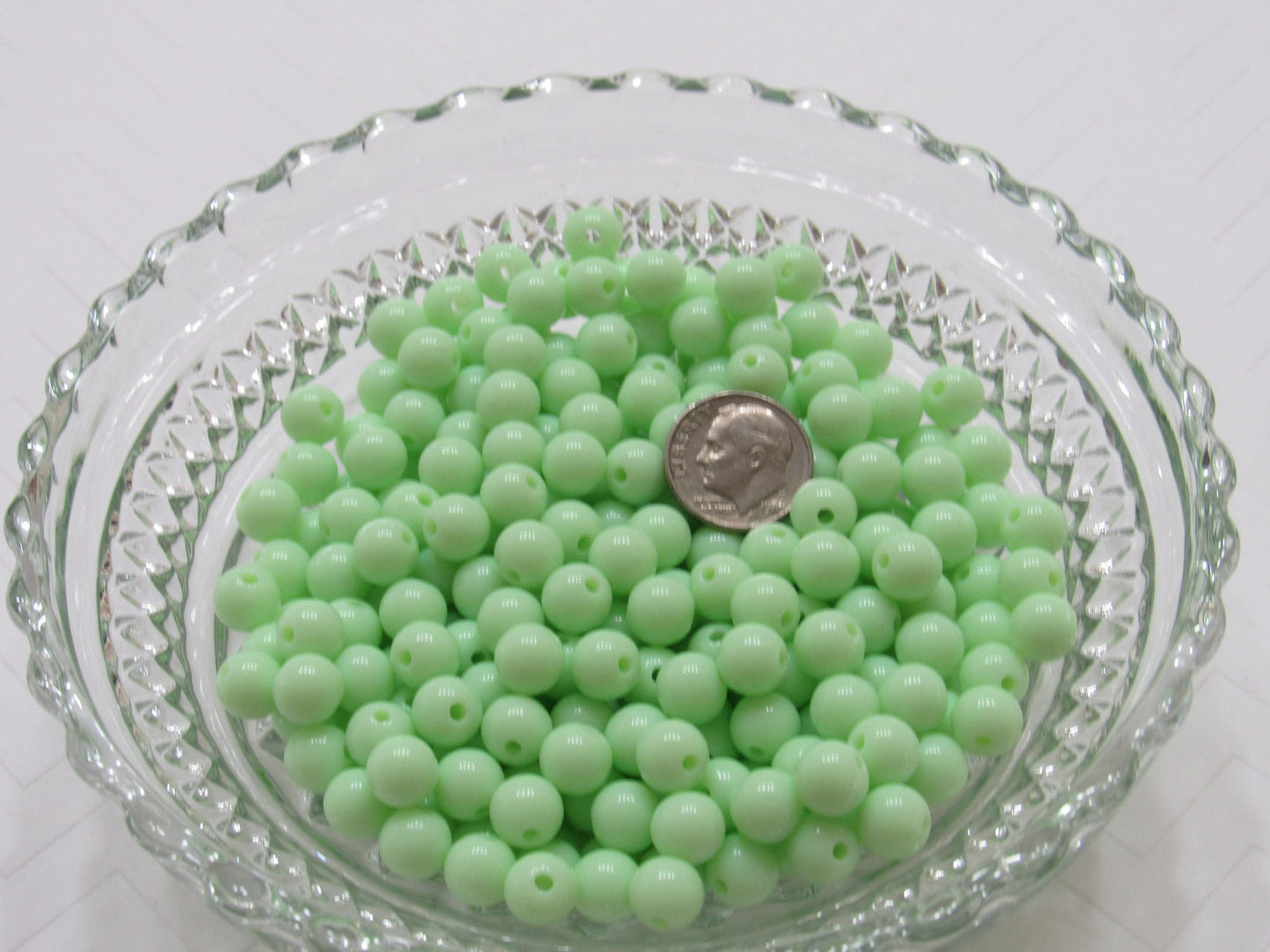 100ct 8mm Pastel Green Bubblegum Beads, Gumball Beads, Round Acrylic Beads, Acrylic Beads, Bubblegum Beads, Bubblegum Necklace Supply Beads