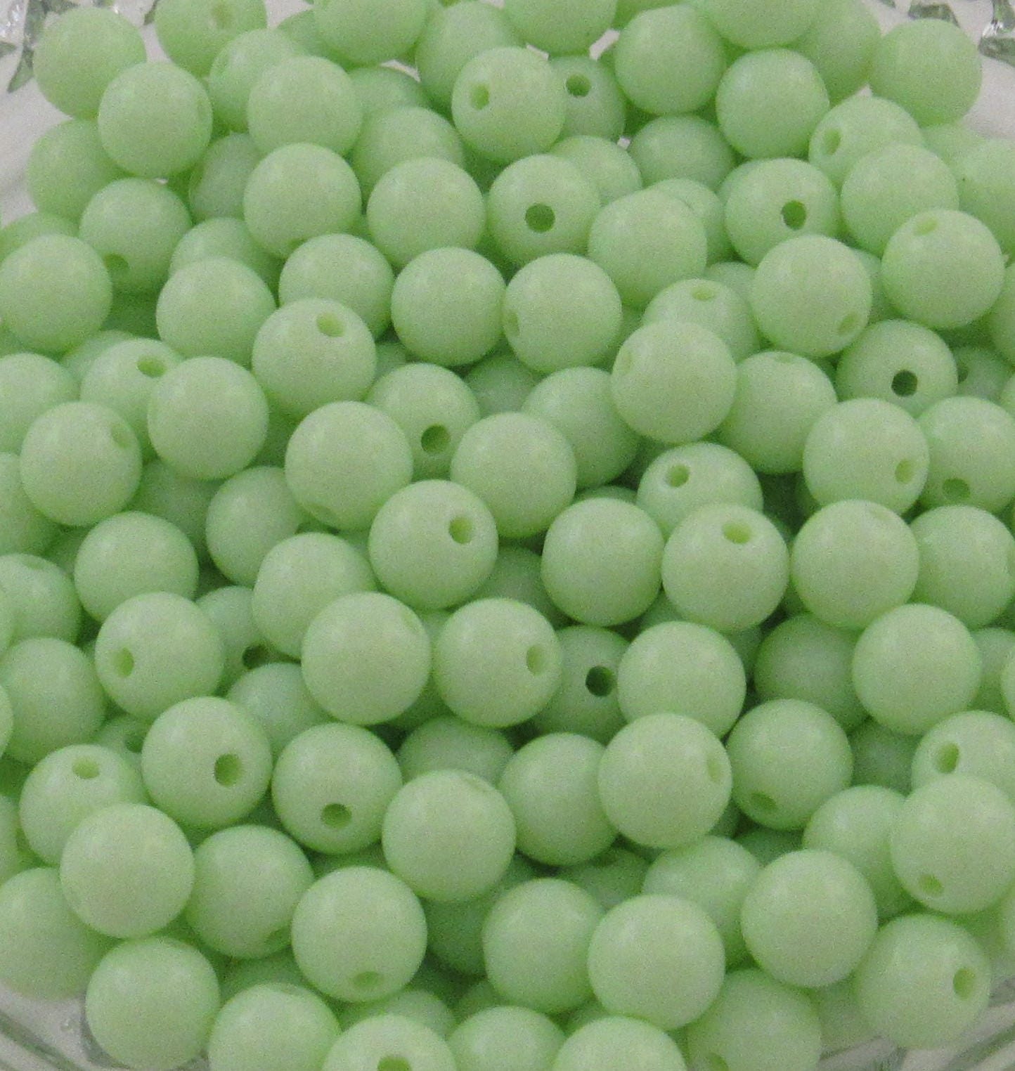 100ct 8mm Pastel Green Bubblegum Beads, Gumball Beads, Round Acrylic Beads, Acrylic Beads, Bubblegum Beads, Bubblegum Necklace Supply Beads