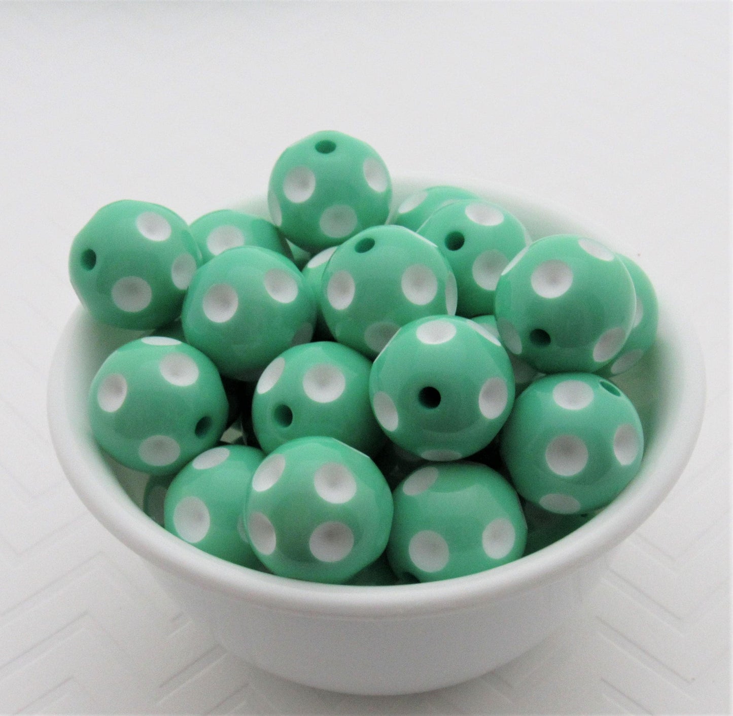 Sea Mist Polka Dot Beads, Bubblegum Beads, Chunky Gumball Beads, Chunky Bubblegum Beads, Chunky Necklace Supply Bead, Acrylic Bead