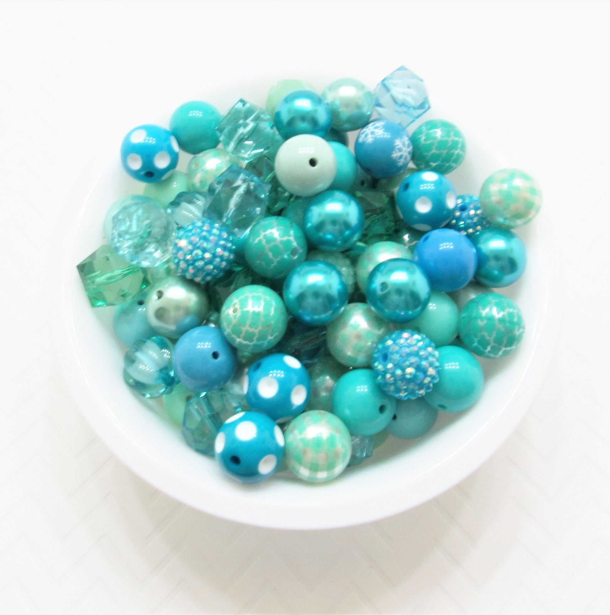 12 or 24Ct. 20mm Blues Geens And Aqua Mixed Beads, Beadable Pen Beads, Acrylic Beads, Bubblegum Beads, Round Bubblegum Bead