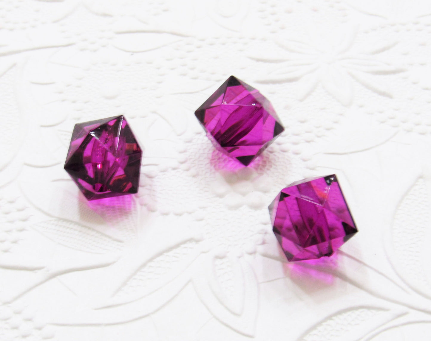 10ct. Violet 20mm Faceted Ice Cube Beads, Chunky Ice Cube Bead, Violet Bubblegum Bead, Square Transparent Faceted Beads,