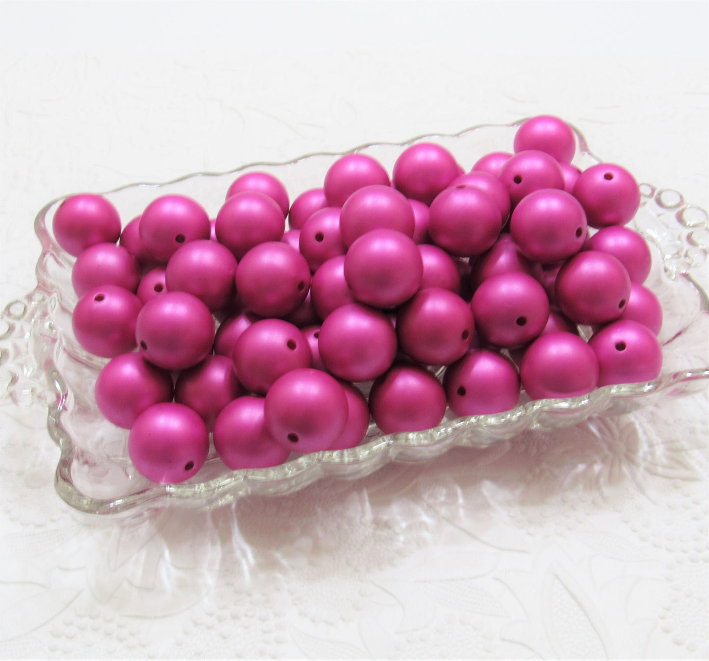 NEW 20mm Magneta Pearls,  Bubblegum Beads, Chunky Gumball Beads,  Matte Pearls, Acrylic  Beads, Chunky