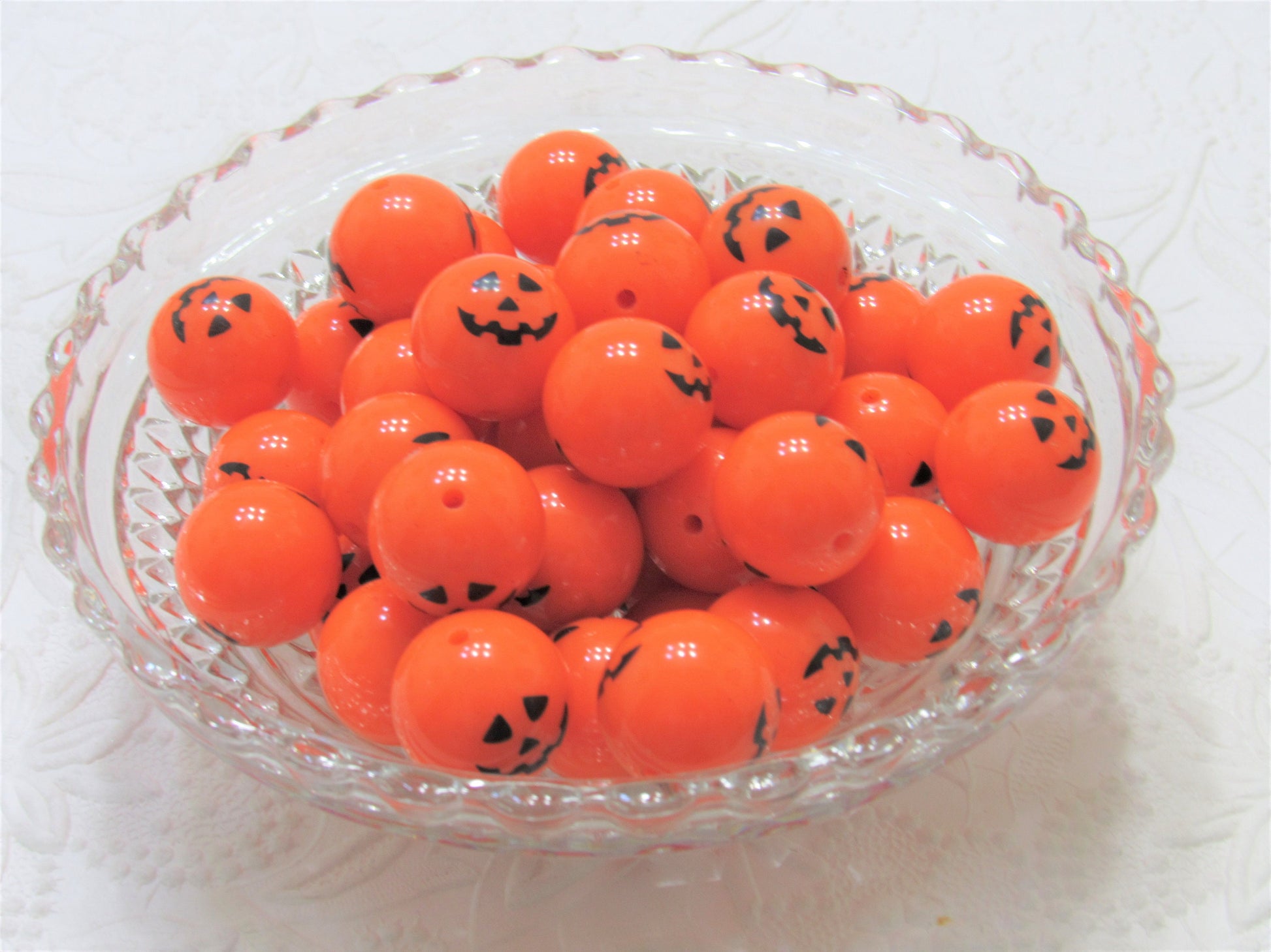 NEW 20mm Orange Pumpkin Faced Beads, Bubblegum Pumpkin Bead - Halloween Pumpkin Faced Bead, Chunky Bead Supply