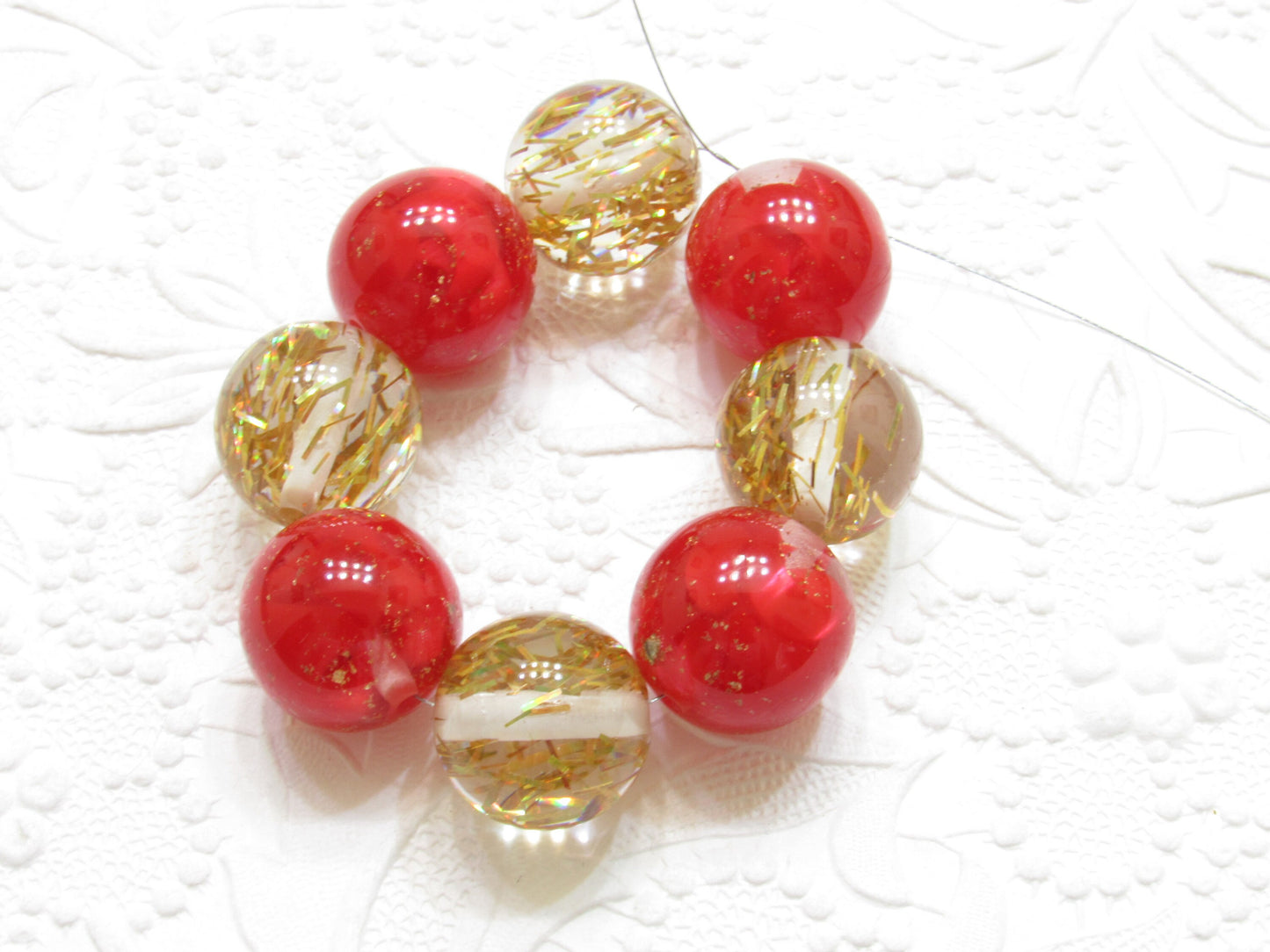 NEW 20mm Gold Foil In Red Resin BUbblegum Beads, Red Foil Bubblegum Beads, Chunky Foil Bead, Chunky Bubblegum Gold  In Red Bead Supply