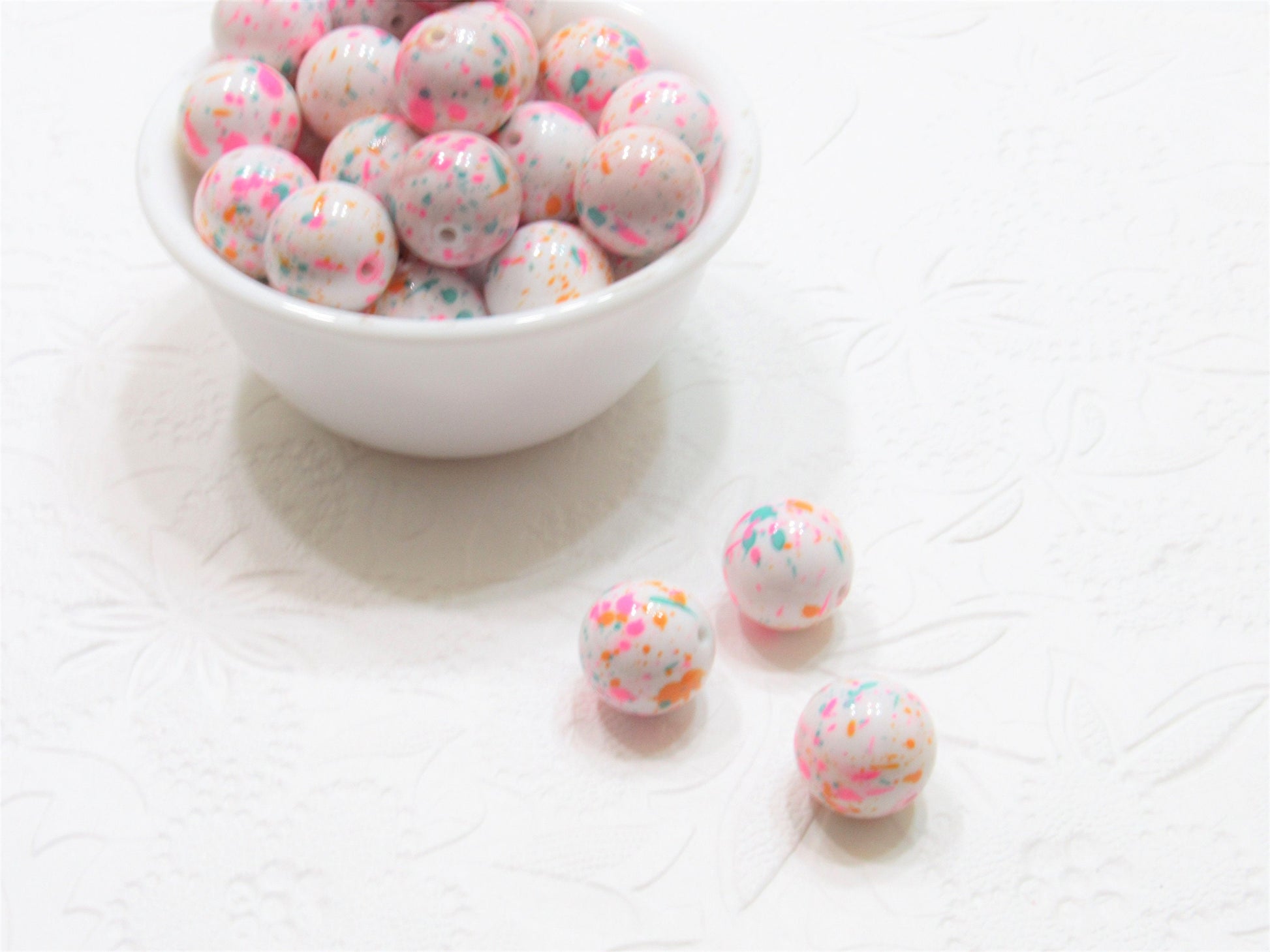 New 20mm Splatter Beads, Bright Pink, Blue and Yellow Bubblegum Beads, Splatter Beads, Bubblegum Necklace Beads,