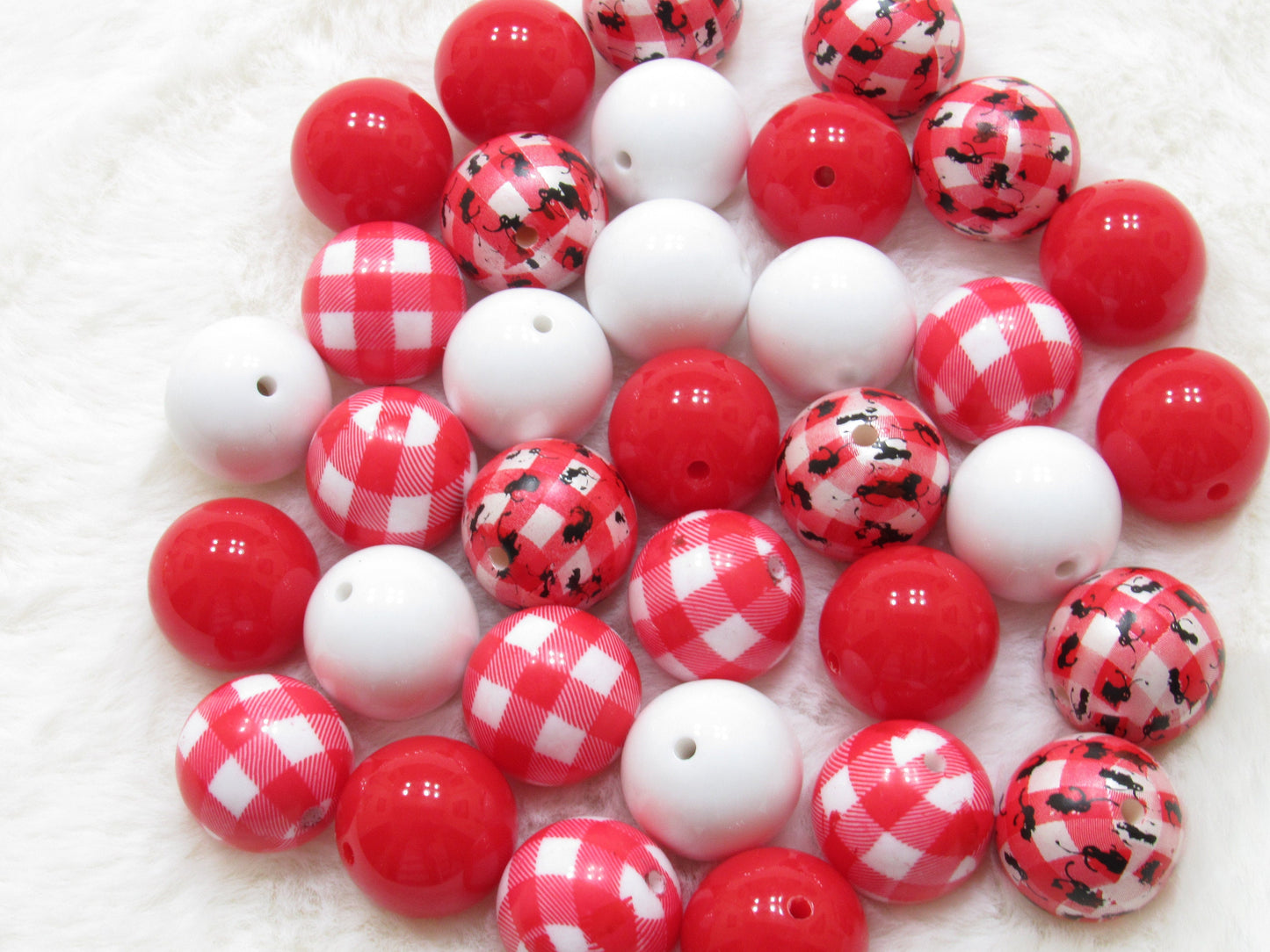 NEW 20mm Ants on a Picnic Red and White Checked Bubblegum Beads, Gingham Checked Ant Bead, Bubblegum Beads, Round Acrylic Beads